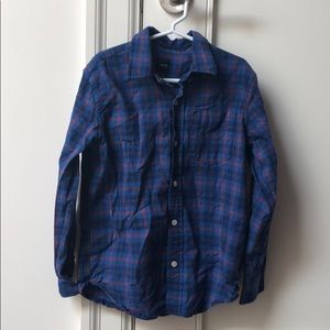 Gap button down shirt